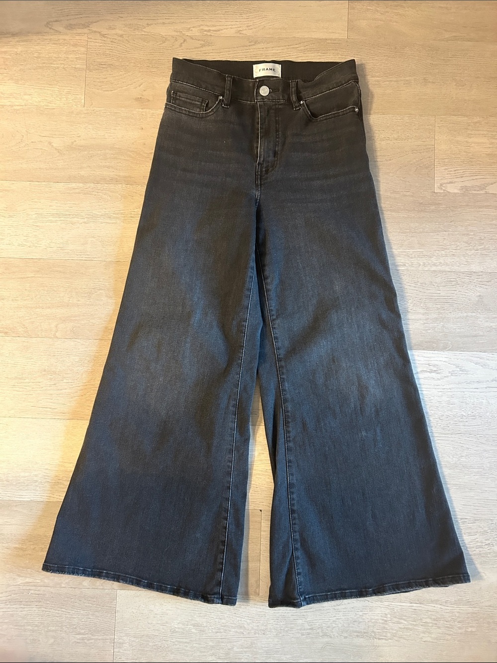 Frame Hayden Avenue Denim Women's Flared Jeans 27